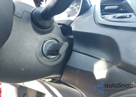 2015 Ford Fiesta Se из США, поврежденный, VIN 3FADP4EJ3FM108369